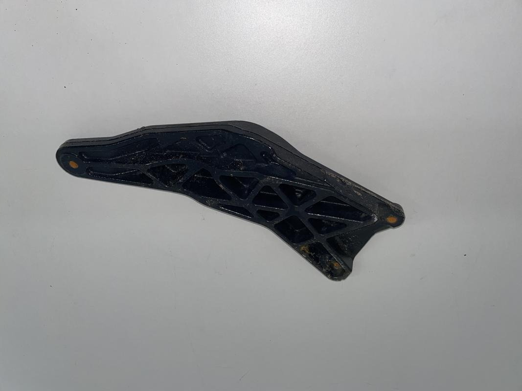 UCHWYT MOCOWANIE ZDERZAKA MAN TGX 3 WSPORNIK TG3 - Бампер для Грузовиков: фото 2 UCHWYT MOCOWANIE ZDERZAKA MAN TGX 3 WSPORNIK TG3 - Бампер для Грузовиков: фото 2