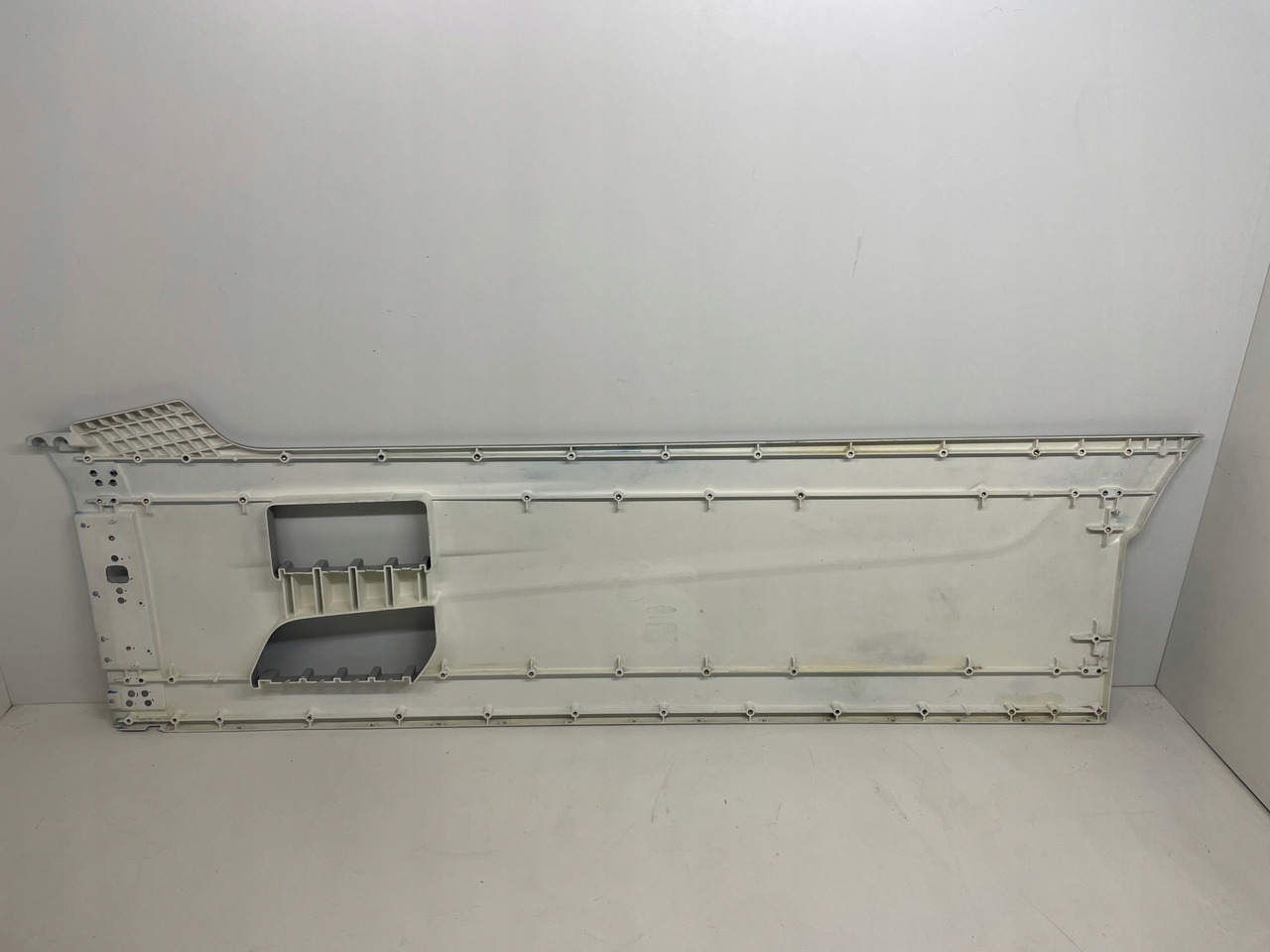 ZABUDOWA MIĘDZYOSIOWA SPOILER FORD F-MAX F MAX - Аэродинамика/ Спойлеры для Грузовиков: фото 5 ZABUDOWA MIĘDZYOSIOWA SPOILER FORD F-MAX F MAX - Аэродинамика/ Спойлеры для Грузовиков: фото 5