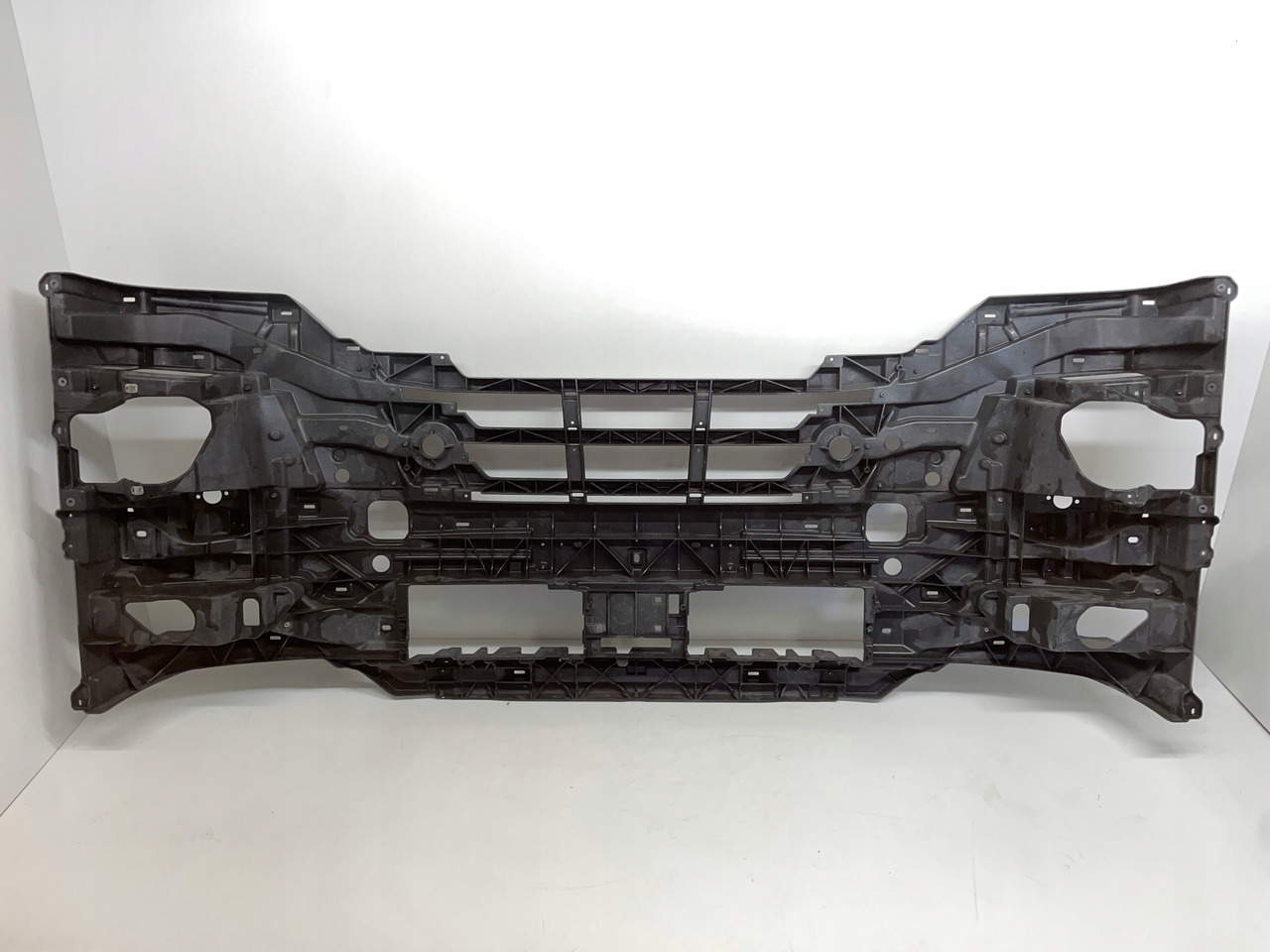 ZDERZAK STELAŻ ZDERZAKA MAN TGX3 TGX 3 TG3 81416105821 - Бампер для Грузовиков: фото 4 ZDERZAK STELAŻ ZDERZAKA MAN TGX3 TGX 3 TG3 81416105821 - Бампер для Грузовиков: фото 4