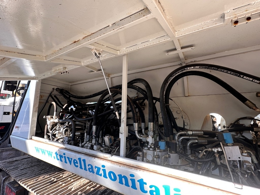 Mait HR130 - Сваебойная установка: фото 4 Mait HR130 - Сваебойная установка: фото 4