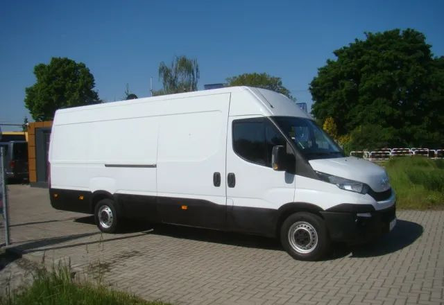 Iveco DAILY 35 S 15 MAXI L4 H2 KLIMATRONIC - Цельнометаллический фургон: фото 4 Iveco DAILY 35 S 15 MAXI L4 H2 KLIMATRONIC - Цельнометаллический фургон: фото 4