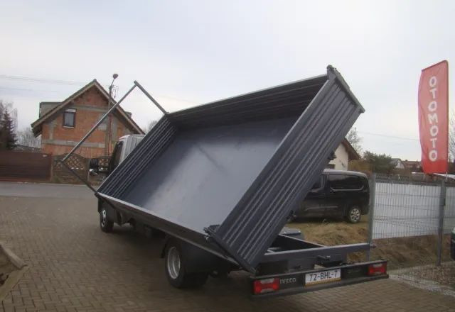 Iveco DAILY 50 C 17 3-STRONNA WYWROTKA 4.80M 3.5T - Малотоннажный самосвал: фото 1 Iveco DAILY 50 C 17 3-STRONNA WYWROTKA 4.80M 3.5T - Малотоннажный самосвал: фото 1