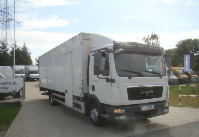 MAN TGL 12-220 8.10M KLIMA WINDA 2000KG - Грузовик с закрытым кузовом: фото 4 MAN TGL 12-220 8.10M KLIMA WINDA 2000KG - Грузовик с закрытым кузовом: фото 4