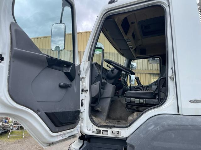 Ассенизатор Renault Kerax 370 DCI: фото 13 Ассенизатор Renault Kerax 370 DCI: фото 13