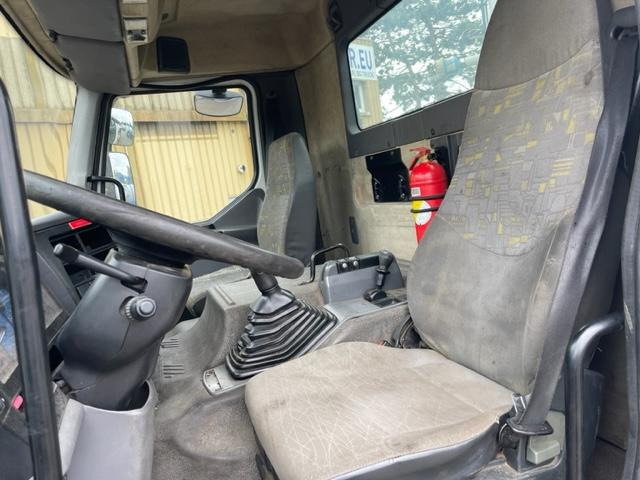 Ассенизатор Renault Kerax 370 DCI: фото 11 Ассенизатор Renault Kerax 370 DCI: фото 11