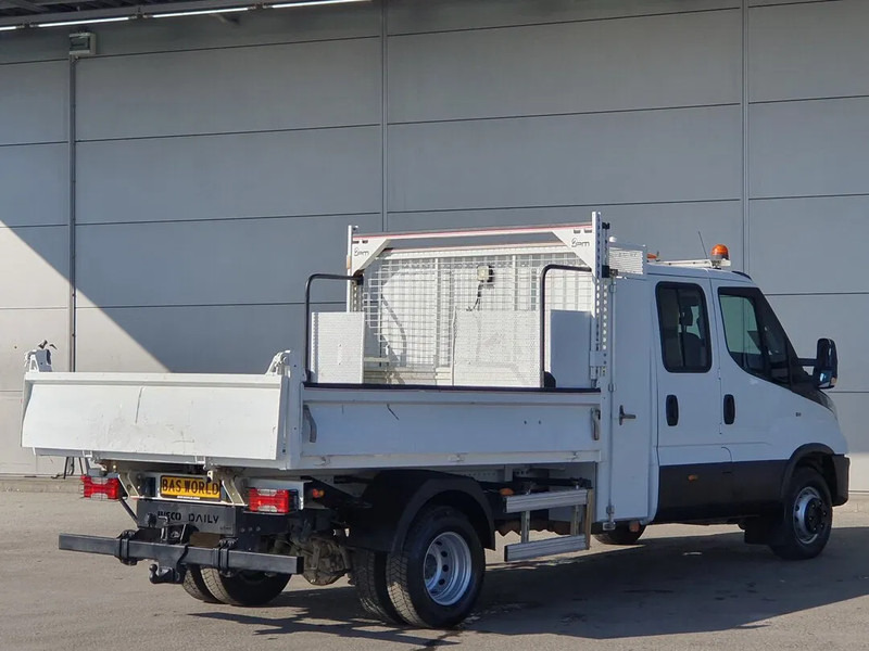 Iveco Daily 70 C18 - Малотоннажный самосвал: фото 4 Iveco Daily 70 C18 - Малотоннажный самосвал: фото 4