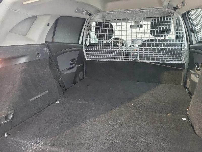 Renault Mégane 1.5 DCI - Легковой фургон: фото 4 Renault Mégane 1.5 DCI - Легковой фургон: фото 4