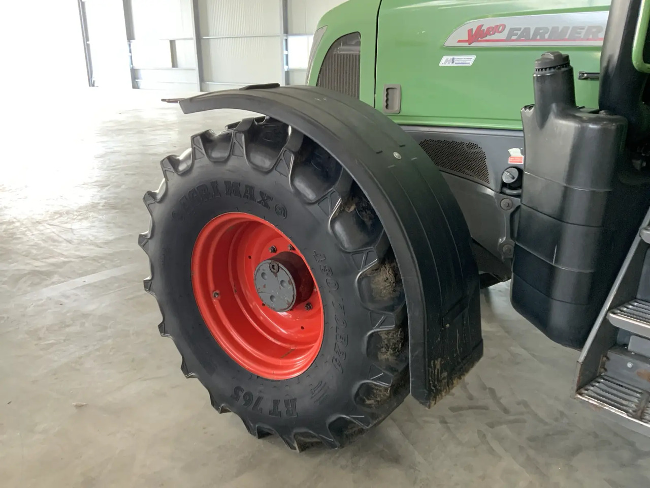 Fendt 411 Vario - Трактор: фото 3 Fendt 411 Vario - Трактор: фото 3