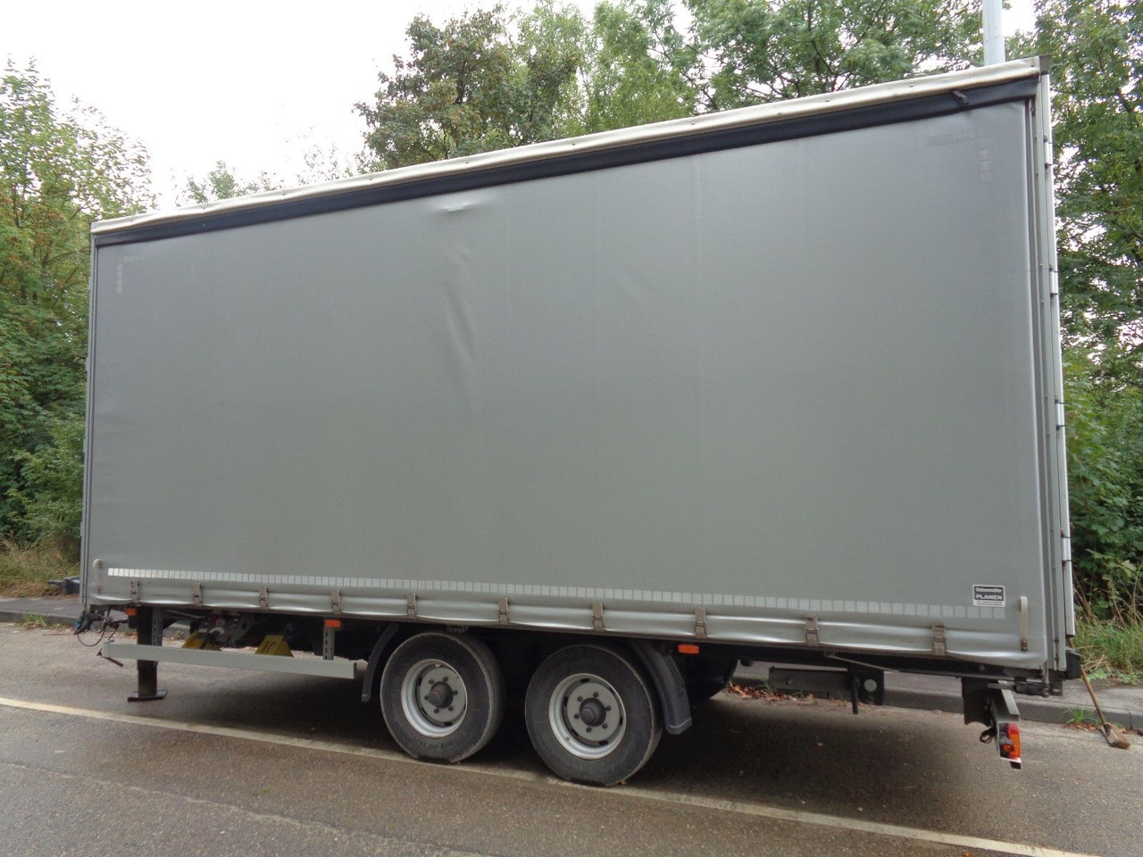 Fliegl TKF118 - Тентованный прицеп: фото 1 Fliegl TKF118 - Тентованный прицеп: фото 1