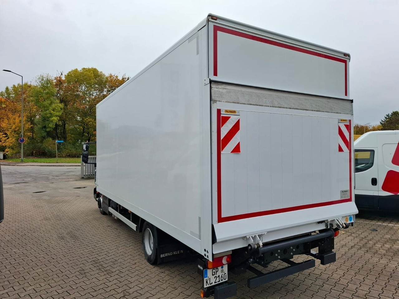 Iveco ML75-210P,LBW,Klima,Automatik,Spoiler, - Грузовик с закрытым кузовом: фото 3 Iveco ML75-210P,LBW,Klima,Automatik,Spoiler, - Грузовик с закрытым кузовом: фото 3