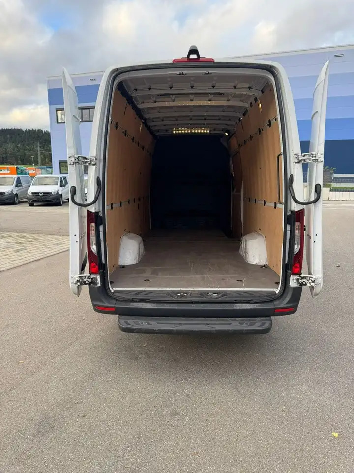 Цельнометаллический фургон Mercedes-Benz Sprinter 317 CDI Maxi Lang LED MBUX Klima: фото 9 Цельнометаллический фургон Mercedes-Benz Sprinter 317 CDI Maxi Lang LED MBUX Klima: фото 9