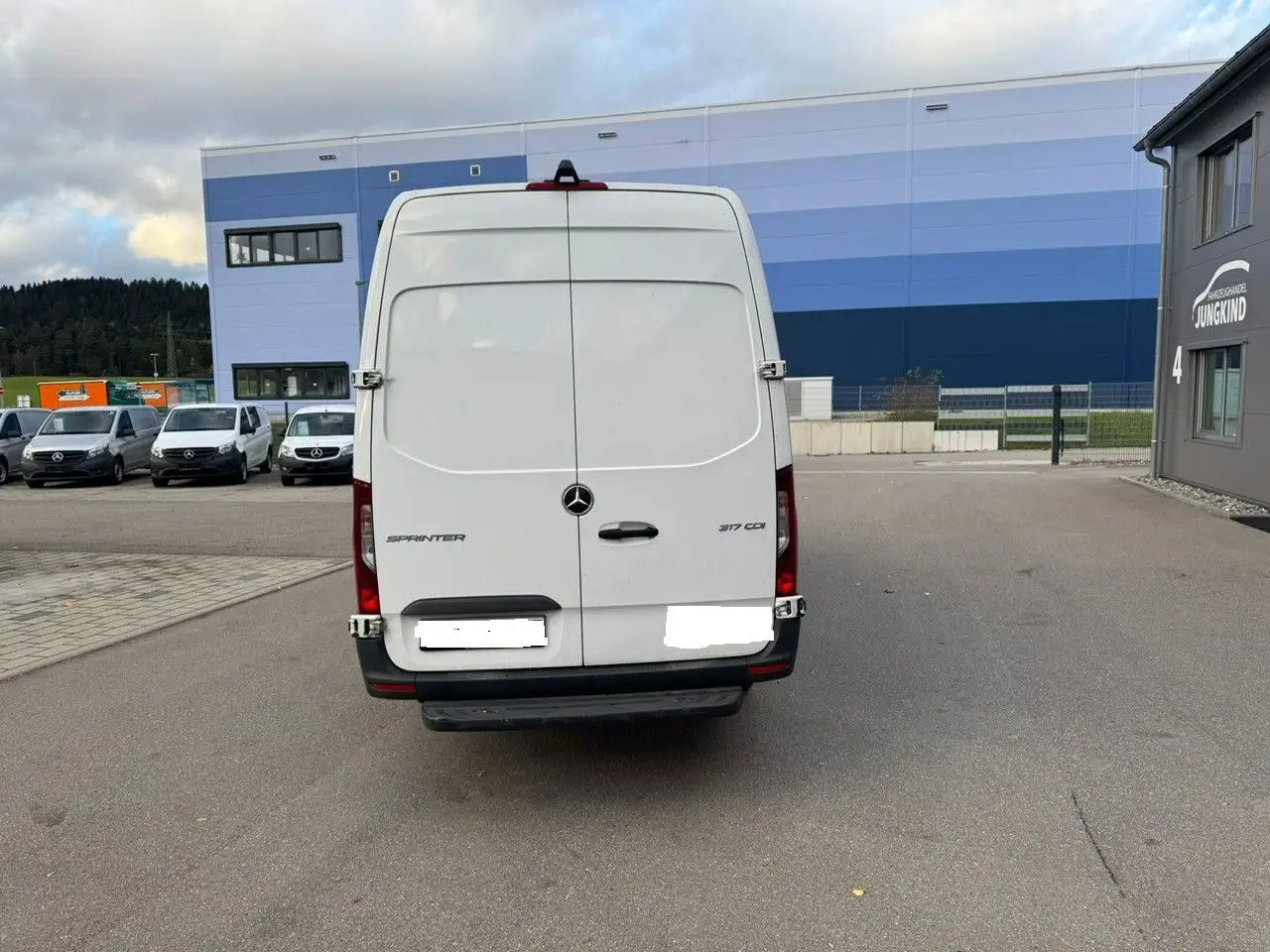 Цельнометаллический фургон Mercedes-Benz Sprinter 317 CDI Maxi Lang LED MBUX Klima: фото 8 Цельнометаллический фургон Mercedes-Benz Sprinter 317 CDI Maxi Lang LED MBUX Klima: фото 8