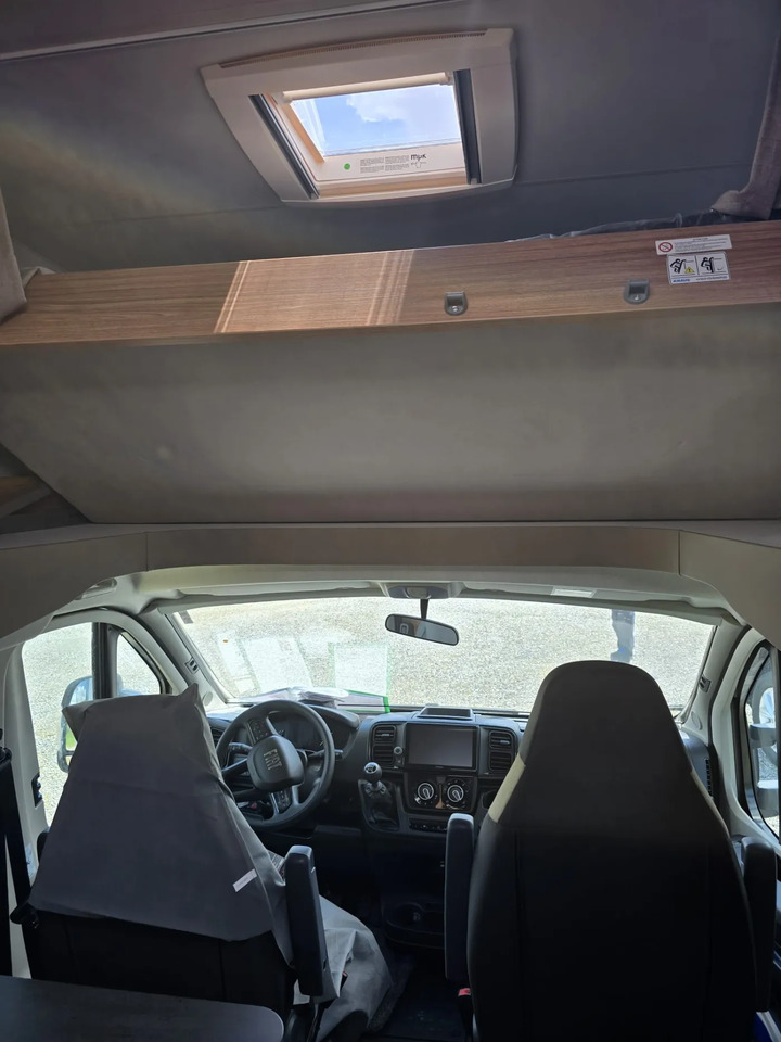 Weinsberg CaraHome 550 MG Markise, AHK, LED - Альковный автодом: фото 5 Weinsberg CaraHome 550 MG Markise, AHK, LED - Альковный автодом: фото 5