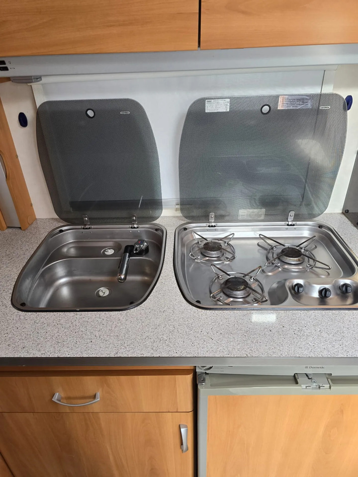 Wohnwagen Wilk S5 451 HTD - Прицеп дача: фото 5 Wohnwagen Wilk S5 451 HTD - Прицеп дача: фото 5