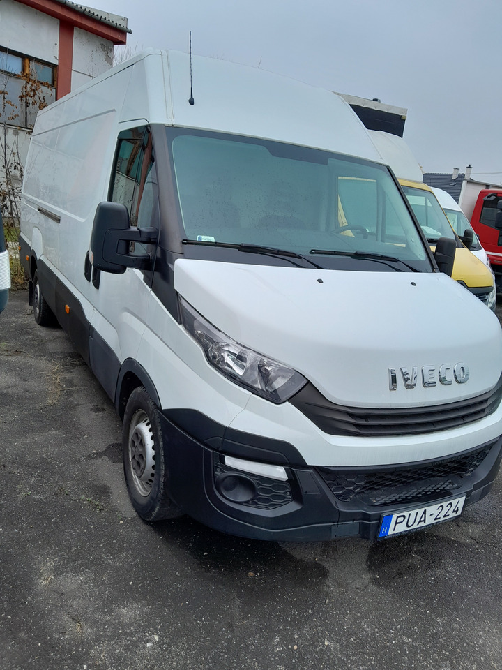 IVECO Daily 35S14 - Фургон с закрытым кузовом: фото 3 IVECO Daily 35S14 - Фургон с закрытым кузовом: фото 3