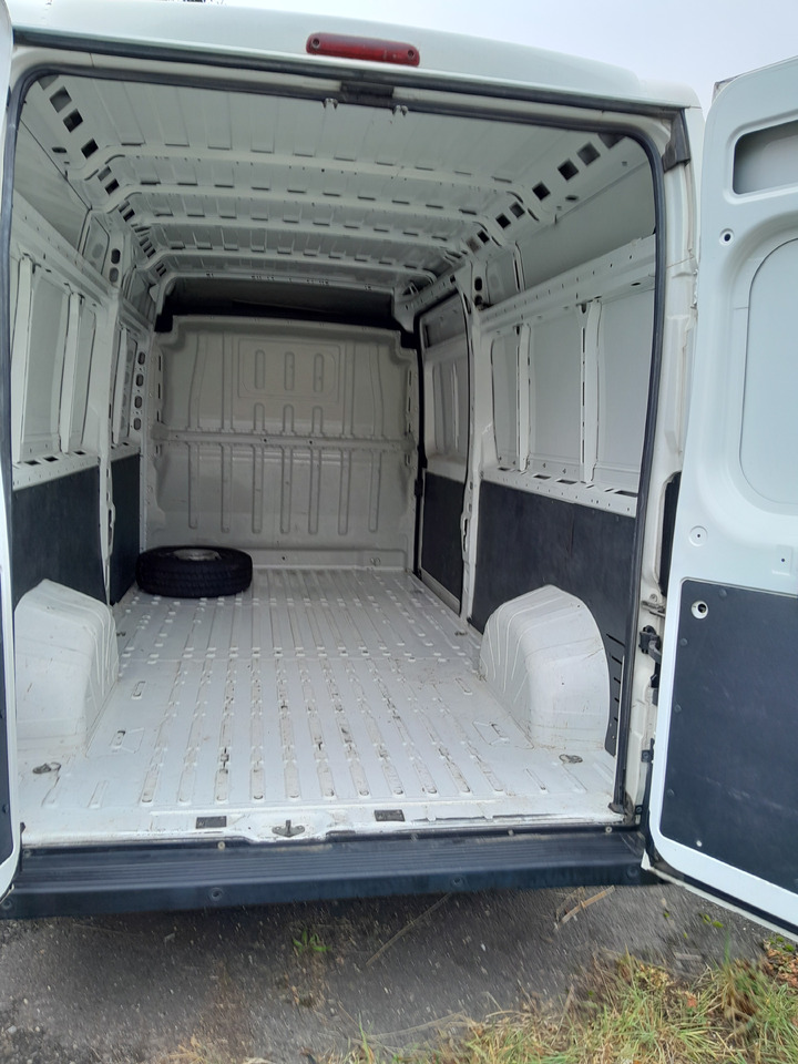 PEUGEOT BOXER 2.2 BlueHDI 350 FT L3H2 Pro - Фургон с закрытым кузовом: фото 5 PEUGEOT BOXER 2.2 BlueHDI 350 FT L3H2 Pro - Фургон с закрытым кузовом: фото 5