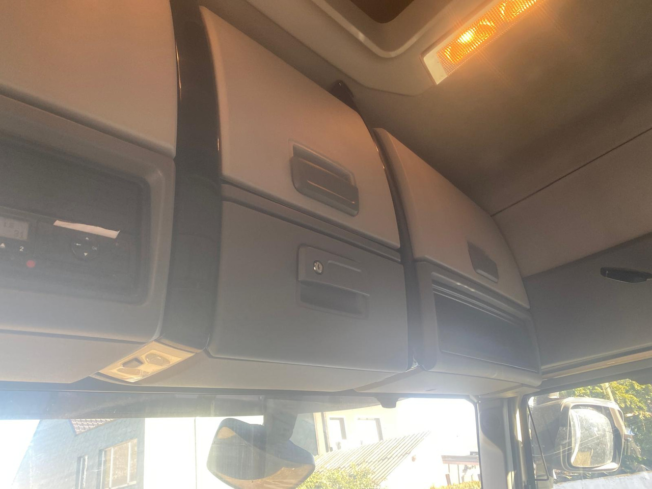 Самосвал RENAULT T460: фото 23 Самосвал RENAULT T460: фото 23