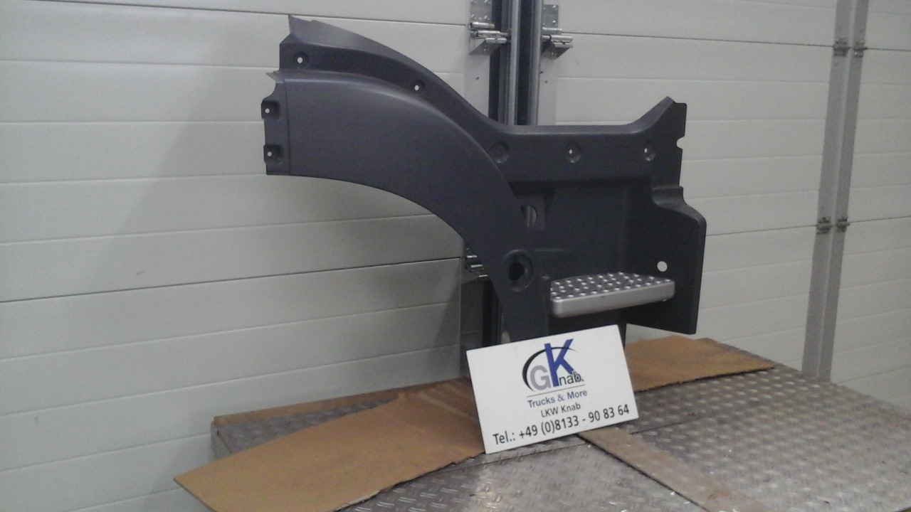 Neuwertiger MAN TGM / TG3 Einstiegkotflügel kurz, komplett, rechts Artikel - Nr.: 81.61520 - 0210 - Крыло для Грузовиков: фото 3 Neuwertiger MAN TGM / TG3 Einstiegkotflügel kurz, komplett, rechts Artikel - Nr.: 81.61520 - 0210 - Крыло для Грузовиков: фото 3