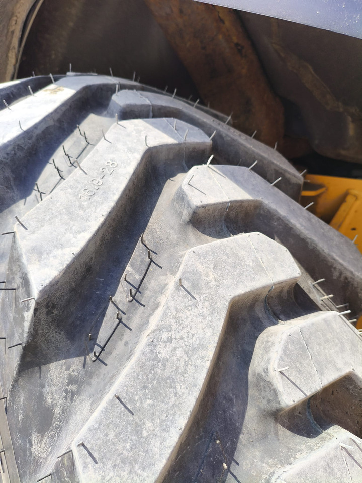 JCB 4CX - Экскаватор-погрузчик: фото 5 JCB 4CX - Экскаватор-погрузчик: фото 5