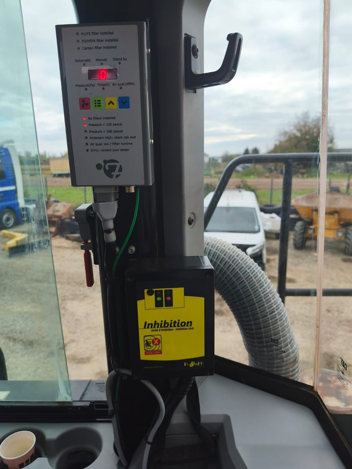 CAT 950 M - Колёсный погрузчик: фото 4 CAT 950 M - Колёсный погрузчик: фото 4