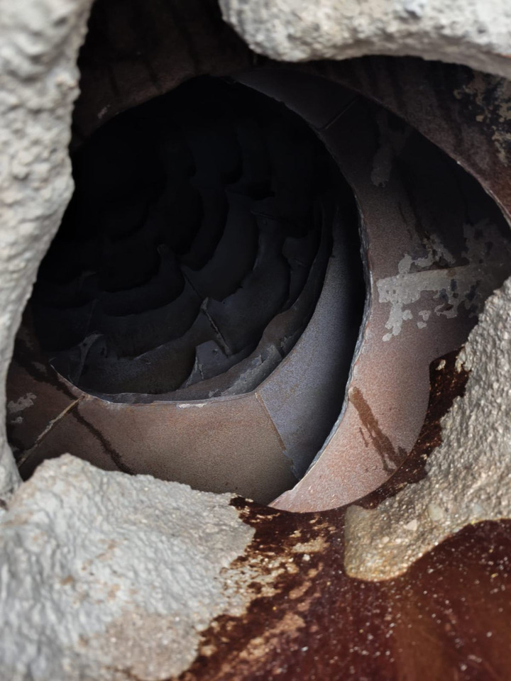 MAN 32364, 1999 god. - Автобетоносмеситель: фото 5 MAN 32364, 1999 god. - Автобетоносмеситель: фото 5