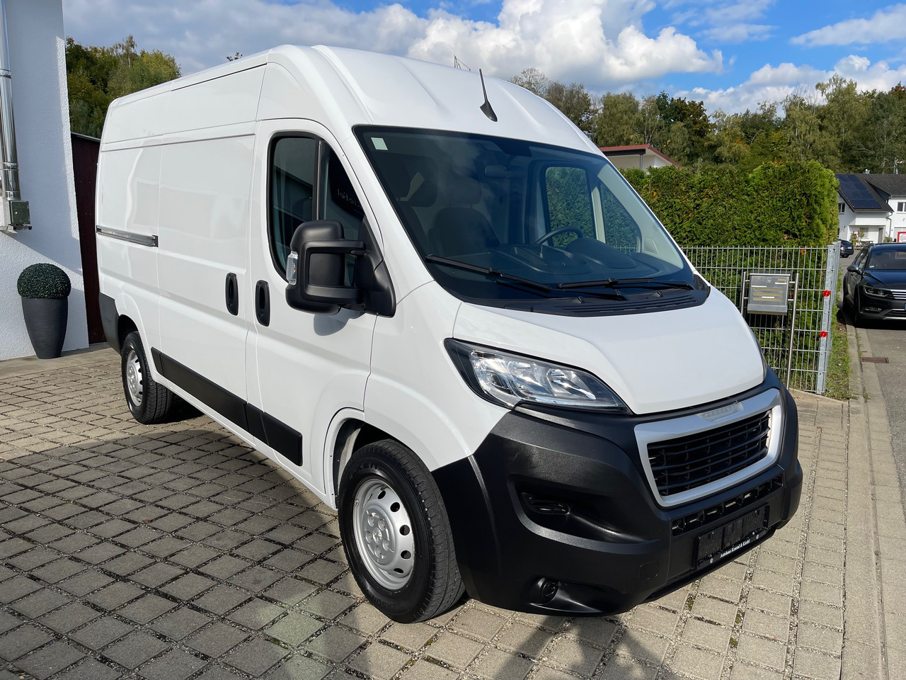 Peugeot Boxer Kasten L2H2 AppleCarplay/Klima/Kamera - Цельнометаллический фургон: фото 2 Peugeot Boxer Kasten L2H2 AppleCarplay/Klima/Kamera - Цельнометаллический фургон: фото 2