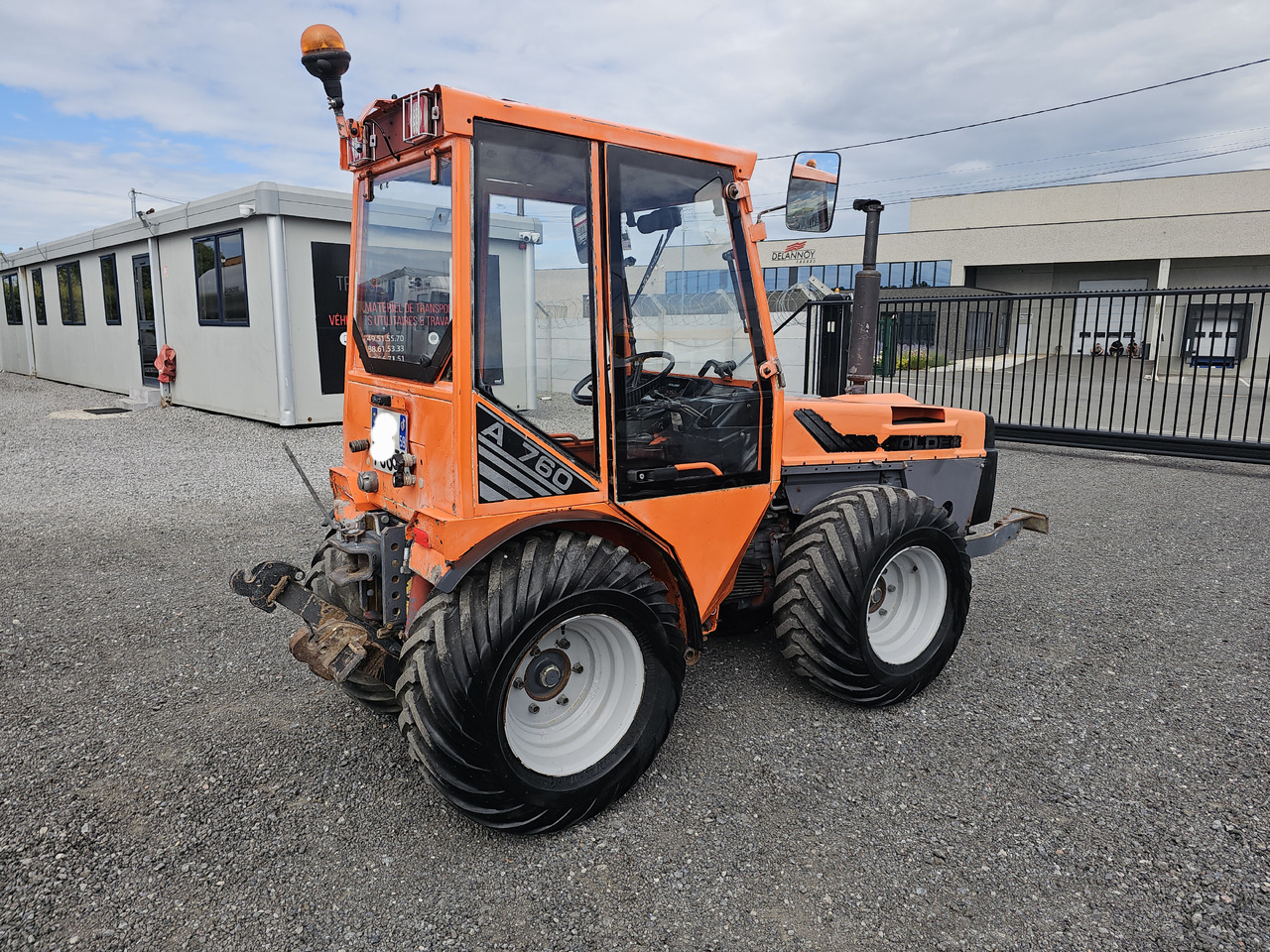 Holder 760 - Трактор: фото 3 Holder 760 - Трактор: фото 3