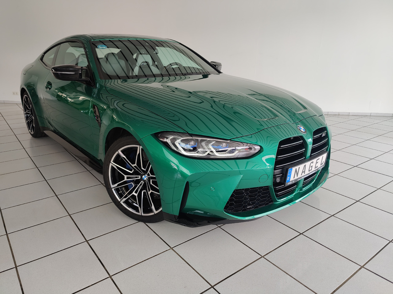 BMW M4 Competition Soundsystem Schiebedach Kam - Купе: фото 4 BMW M4 Competition Soundsystem Schiebedach Kam - Купе: фото 4