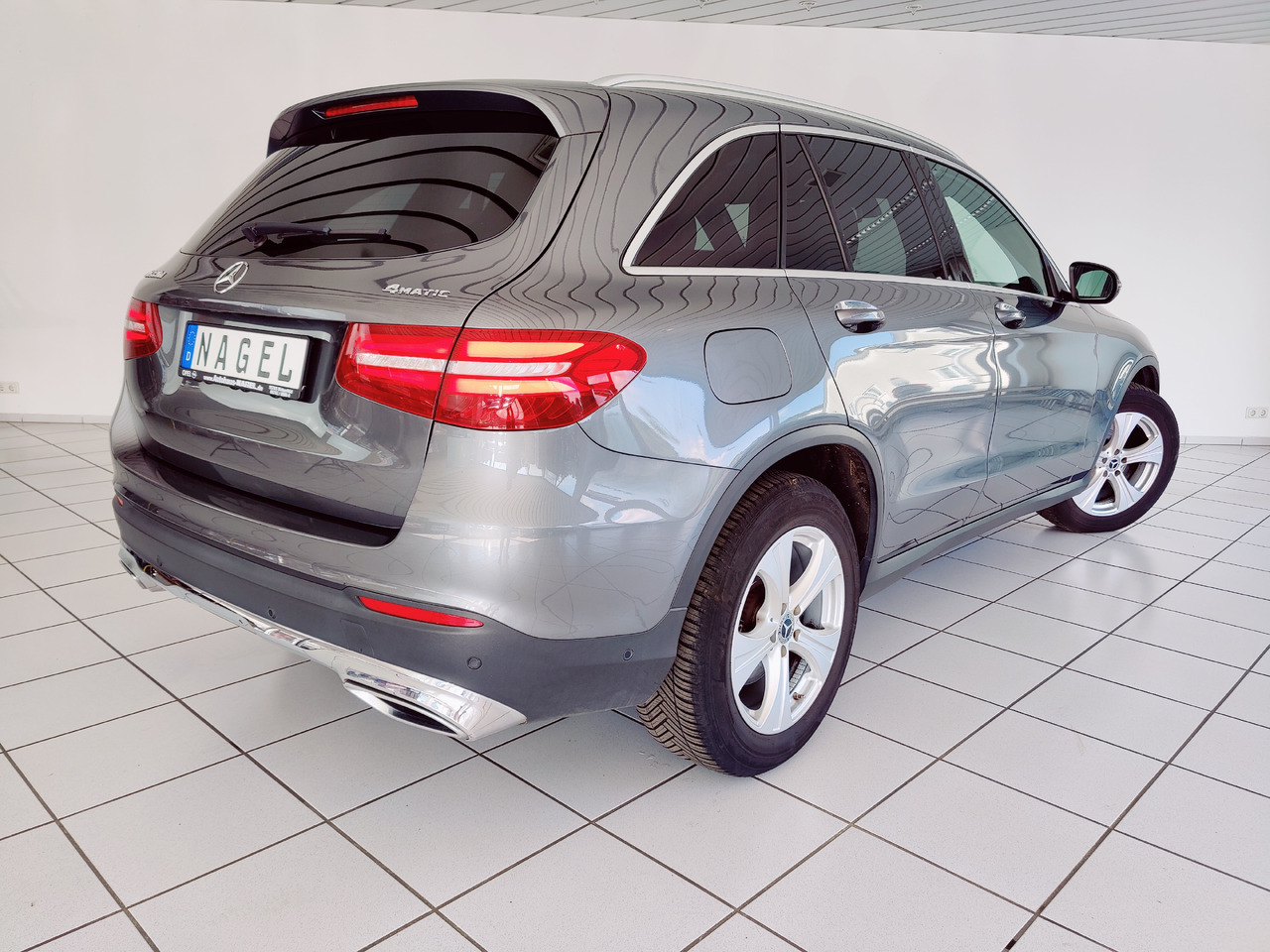 Mercedes-Benz GLC 220 d 4Matic AHK Navi RüKam SHZ - Внедорожник: фото 5 Mercedes-Benz GLC 220 d 4Matic AHK Navi RüKam SHZ - Внедорожник: фото 5