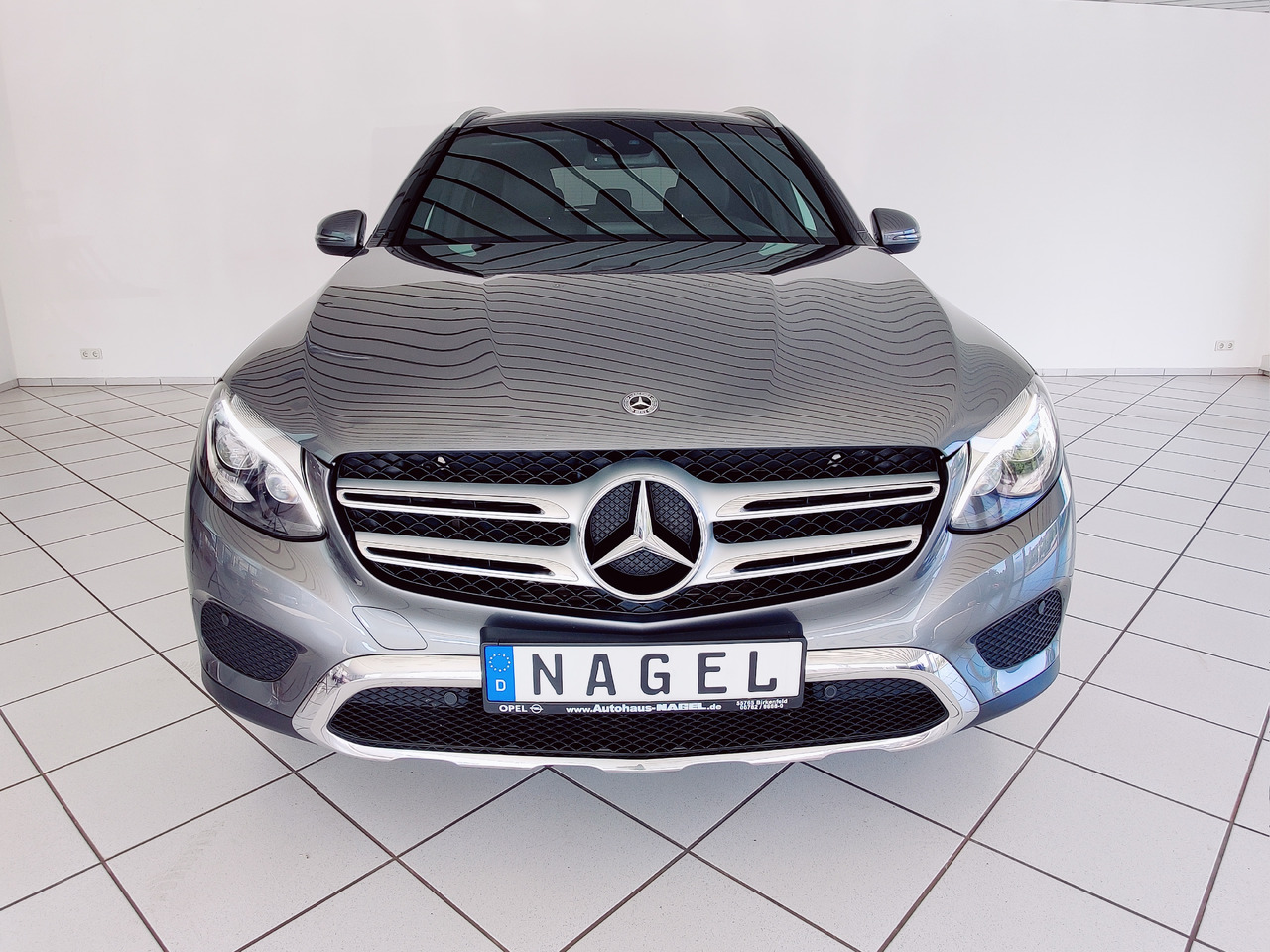 Mercedes-Benz GLC 220 d 4Matic AHK Navi RüKam SHZ - Внедорожник: фото 4 Mercedes-Benz GLC 220 d 4Matic AHK Navi RüKam SHZ - Внедорожник: фото 4