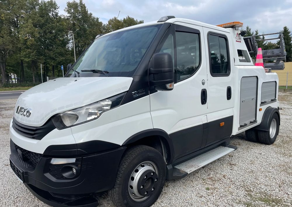 Iveco Daily 70C18 Hi-Matic Pomoc drogowa Holownik 2019r - Эвакуатор: фото 1 Iveco Daily 70C18 Hi-Matic Pomoc drogowa Holownik 2019r - Эвакуатор: фото 1