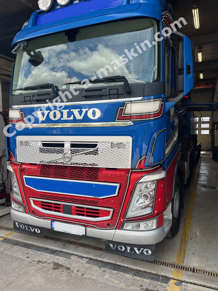 VOLVO FH 540 - Грузовик бортовой/ Платформа, Автоманипулятор: фото 2 VOLVO FH 540 - Грузовик бортовой/ Платформа, Автоманипулятор: фото 2