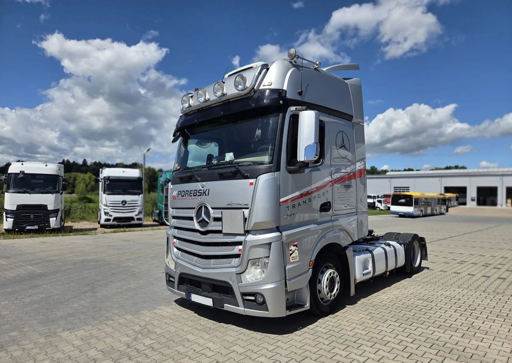 Mercedes-Benz ACTROS 1845 - Тягач: фото 3 Mercedes-Benz ACTROS 1845 - Тягач: фото 3