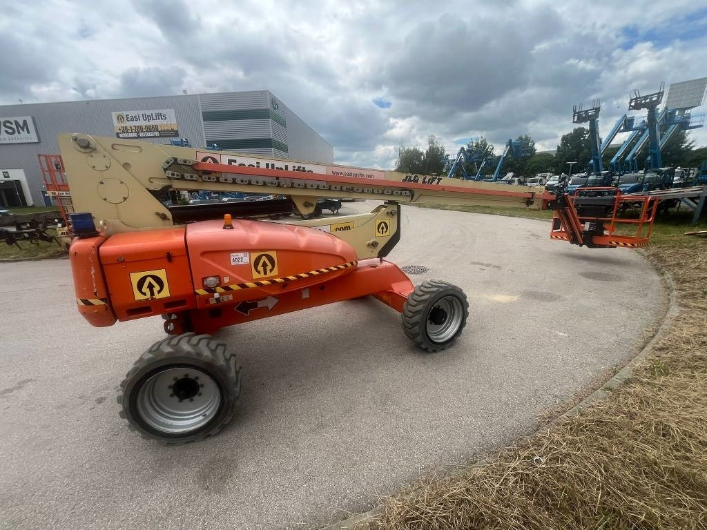 JLG M 600 JP - Коленчатый подъемник: фото 4 JLG M 600 JP - Коленчатый подъемник: фото 4