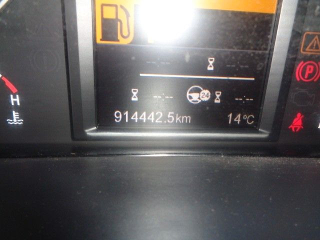 Тягач Scania R450: фото 14