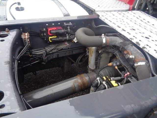 Тягач Scania R450: фото 10