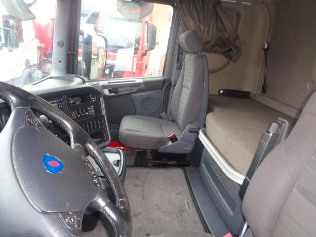 Тягач Scania R450: фото 12