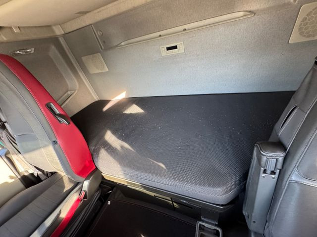 Самосвал Volvo FH-500*SCHWARZMÜLLER*3-SEITENKIPPER*CHROM*TÜV: фото 23 Самосвал Volvo FH-500*SCHWARZMÜLLER*3-SEITENKIPPER*CHROM*TÜV: фото 23