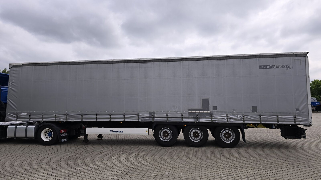 Тентованный полуприцеп Krone SD: фото 6