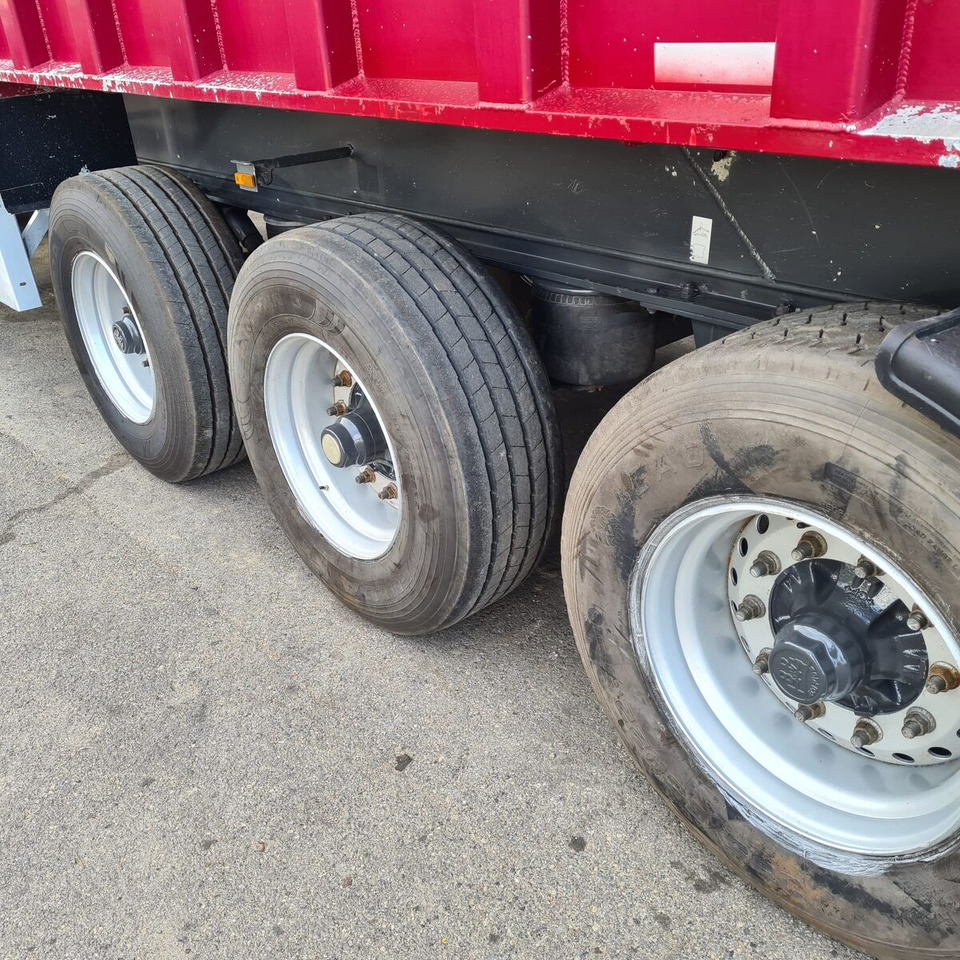 Mol - Самосвальный полуприцеп: фото 5 Mol - Самосвальный полуприцеп: фото 5