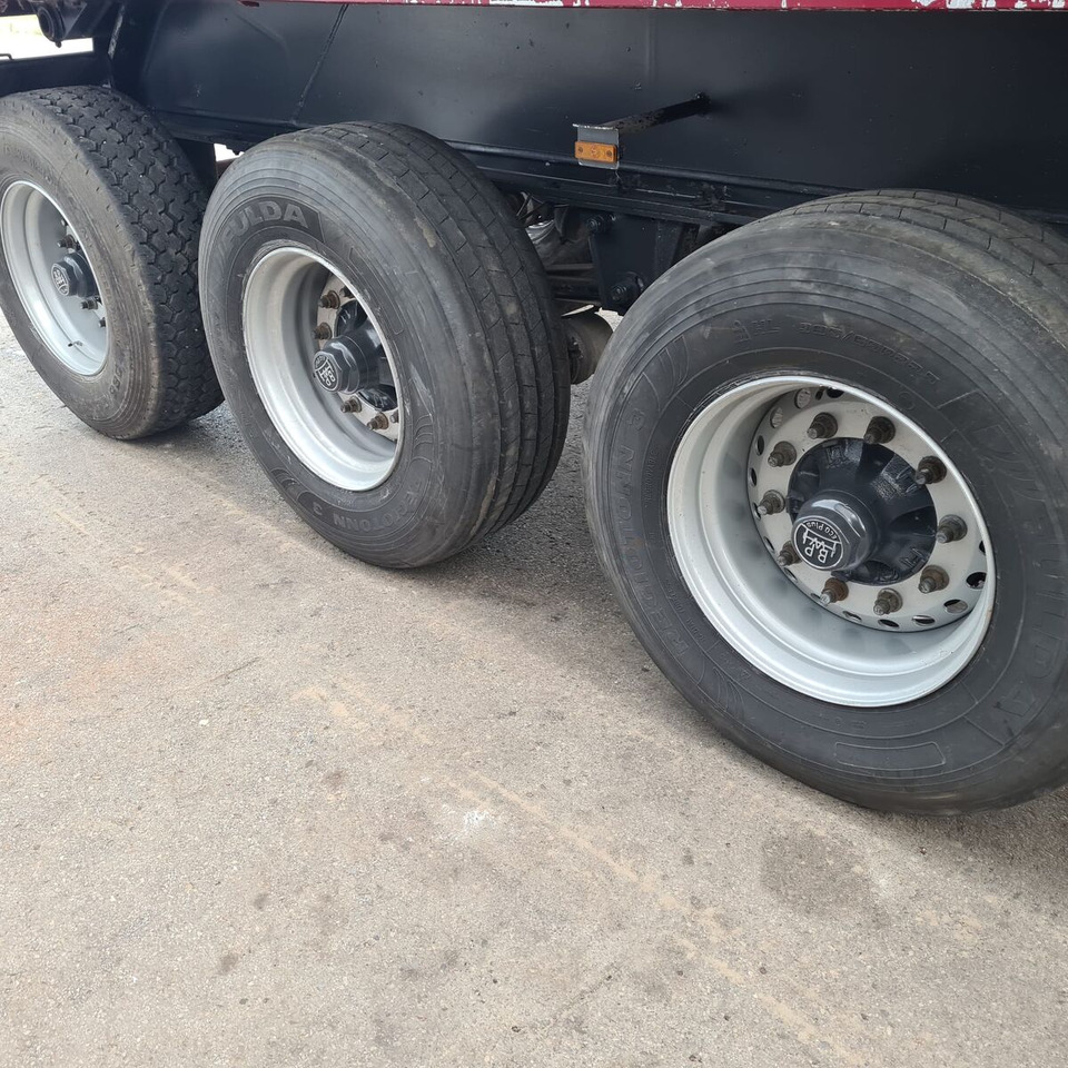 Mol - Самосвальный полуприцеп: фото 3 Mol - Самосвальный полуприцеп: фото 3