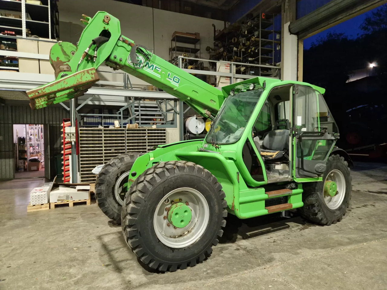 MERLO P 55.9 CS - Телескопический погрузчик: фото 1 MERLO P 55.9 CS - Телескопический погрузчик: фото 1