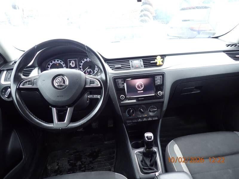 Хэтчбек Skoda RAPID Hatchback: фото 11 Хэтчбек Skoda RAPID Hatchback: фото 11