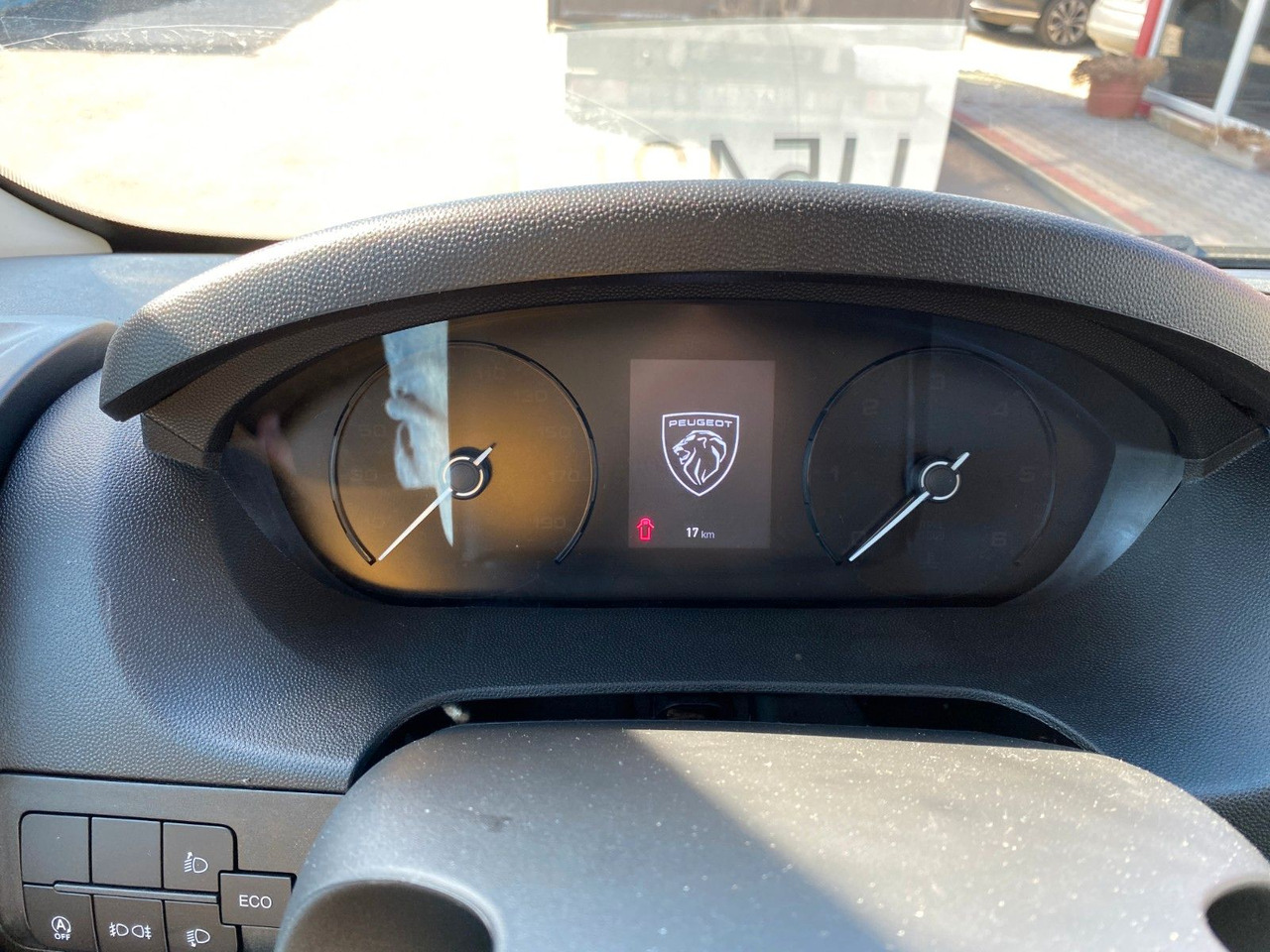 Peugeot BOXER CHDC L4 HEAVY PRITSCHE - Малотоннажный бортовой грузовик, Грузопассажирский фургон: фото 2 Peugeot BOXER CHDC L4 HEAVY PRITSCHE - Малотоннажный бортовой грузовик, Грузопассажирский фургон: фото 2