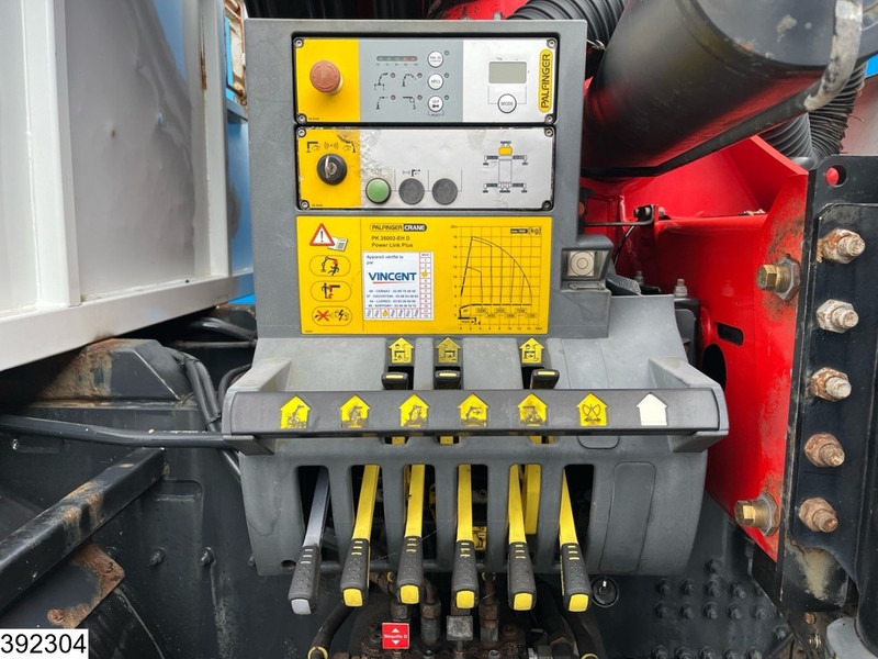 Iveco Trakker 360 8x4, EURO 6, Retarder, Palfinger - Грузовик бортовой/ Платформа, Автоманипулятор: фото 4 Iveco Trakker 360 8x4, EURO 6, Retarder, Palfinger - Грузовик бортовой/ Платформа, Автоманипулятор: фото 4