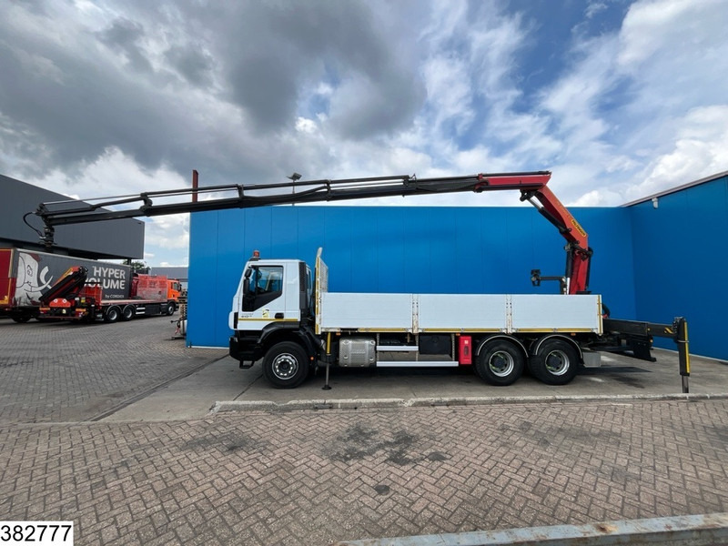 Iveco Trakker 410 6x4, EURO 6, Retarder, Palfinger, Remote - Грузовик бортовой/ Платформа, Автоманипулятор: фото 4 Iveco Trakker 410 6x4, EURO 6, Retarder, Palfinger, Remote - Грузовик бортовой/ Платформа, Автоманипулятор: фото 4