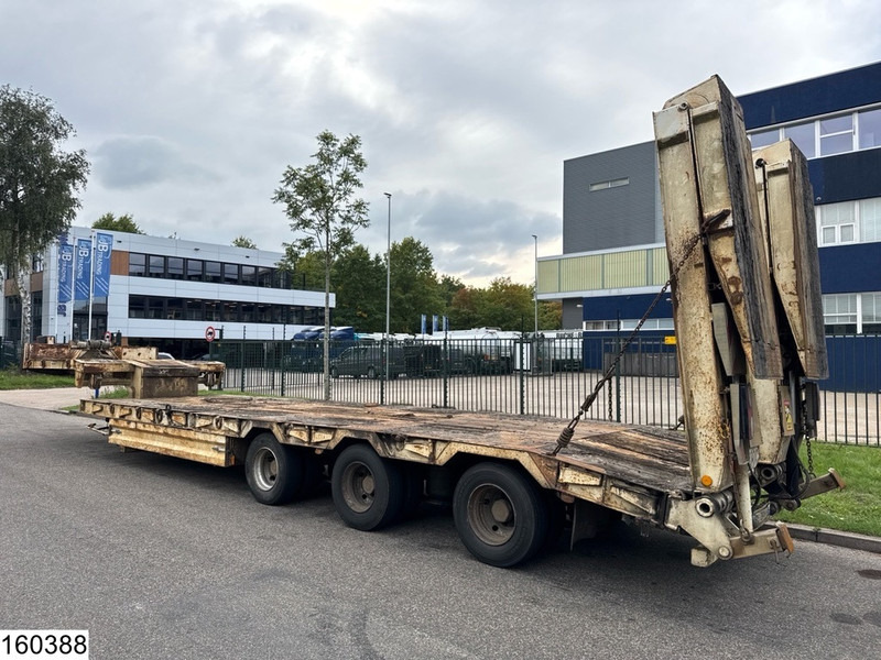 Louault Lowbed 34,000 kg, Steering axle, Hydraulic, Winch - Низкорамный полуприцеп: фото 3 Louault Lowbed 34,000 kg, Steering axle, Hydraulic, Winch - Низкорамный полуприцеп: фото 3