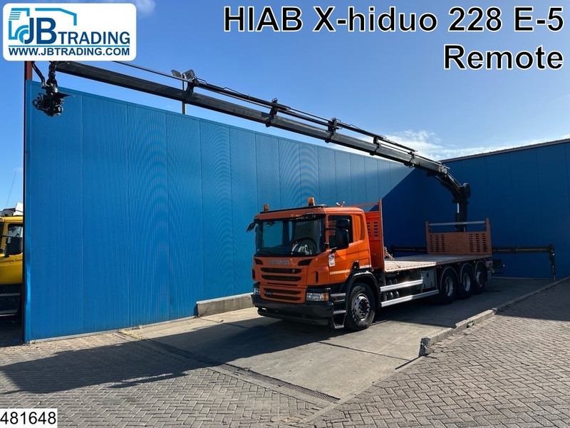 Scania P 410 8x4, EURO 6, HIAB, Remote - Грузовик бортовой/ Платформа, Автоманипулятор: фото 1 Scania P 410 8x4, EURO 6, HIAB, Remote - Грузовик бортовой/ Платформа, Автоманипулятор: фото 1