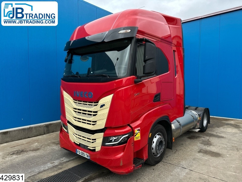 Iveco S way 460 LNG, EURO 6, Retarder - Тягач: фото 1 Iveco S way 460 LNG, EURO 6, Retarder - Тягач: фото 1