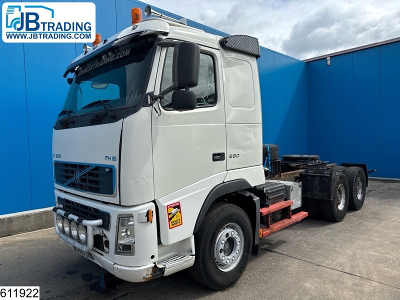 Volvo FH16 550 6x4, EURO 3, Manual, Retarder - Тягач: фото 1 Volvo FH16 550 6x4, EURO 3, Manual, Retarder - Тягач: фото 1